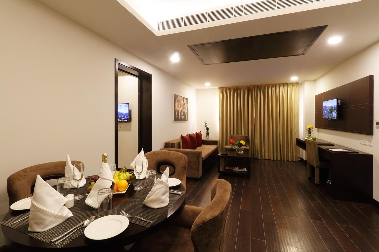 Ameya Suites Nuova Delhi Esterno foto