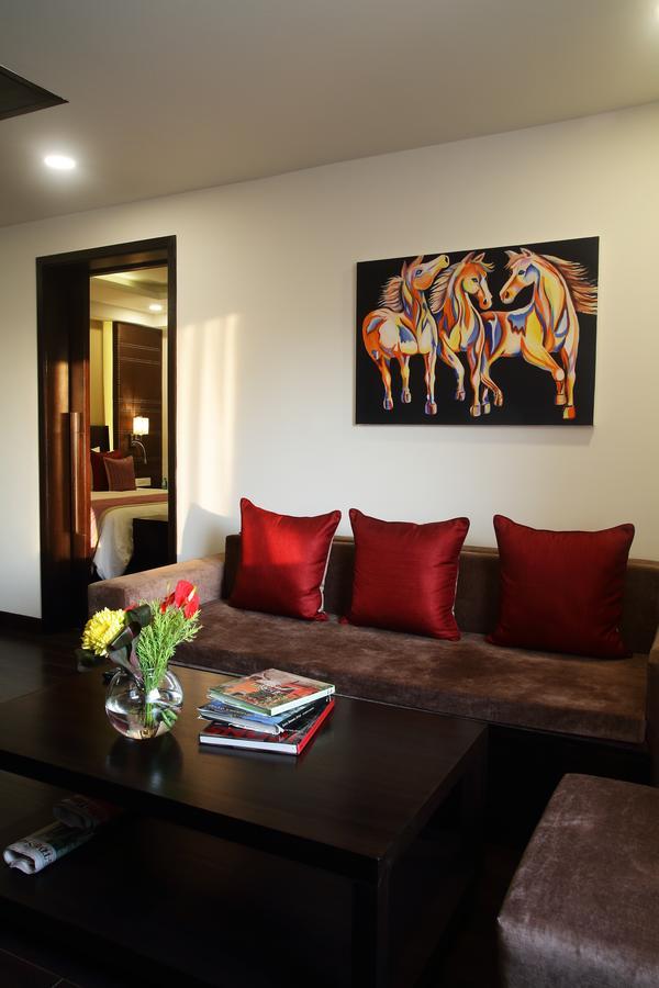 Ameya Suites Nuova Delhi Esterno foto