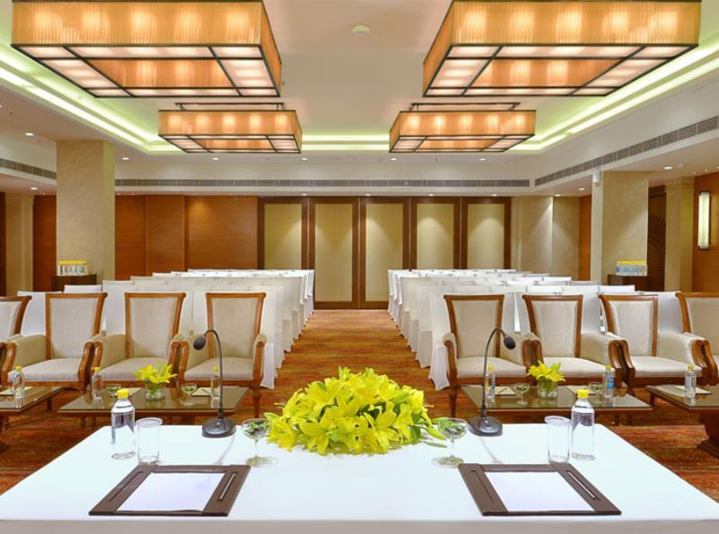 Ameya Suites Nuova Delhi Esterno foto