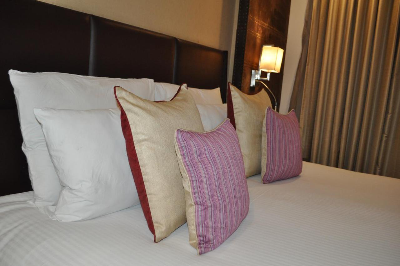 Ameya Suites Nuova Delhi Esterno foto